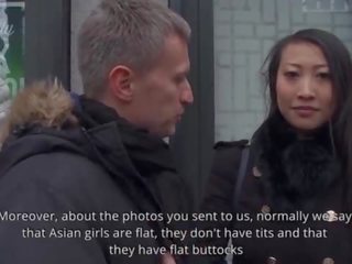 Curvy bips en groot tieten aziatisch schoolmeisje sharon luwte produceren ons ontdekken vietnamees sodomie